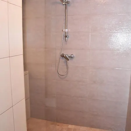 Apartament Vlad *
